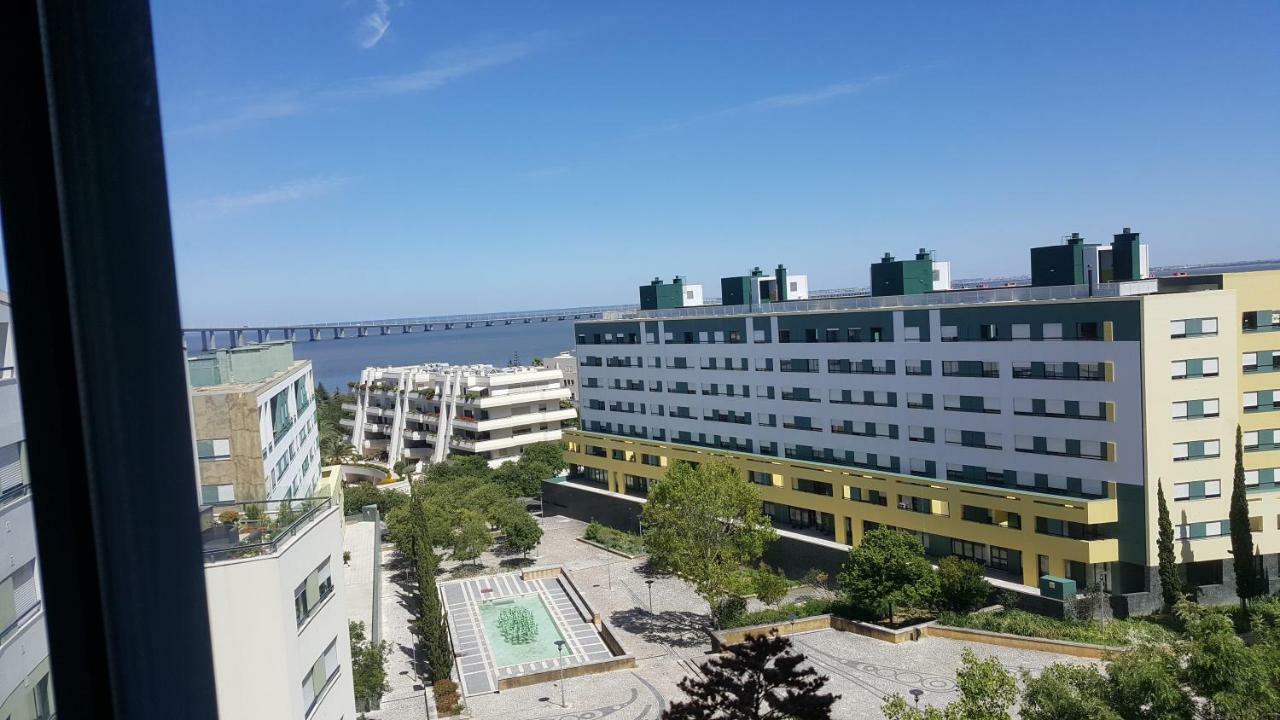 Parque Nacoes Prime Apartments 13 Lissabon Exterior foto